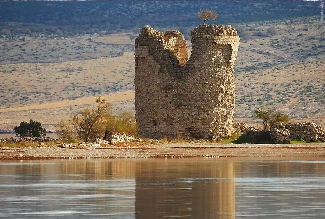 Apartmani Quattro Starigrad Paklenica