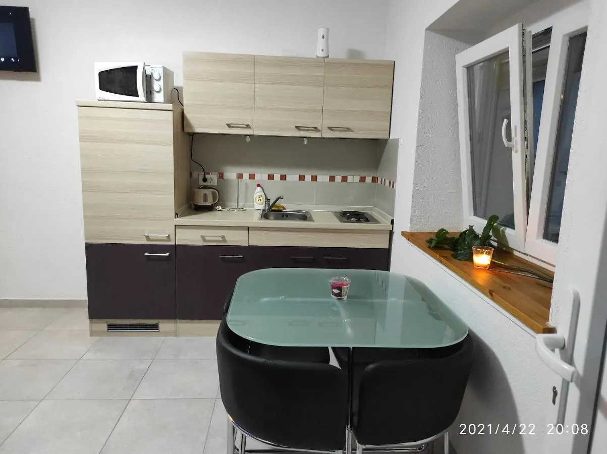 Apartmani Quattro Starigrad Paklenica 0*,  Chorwacja