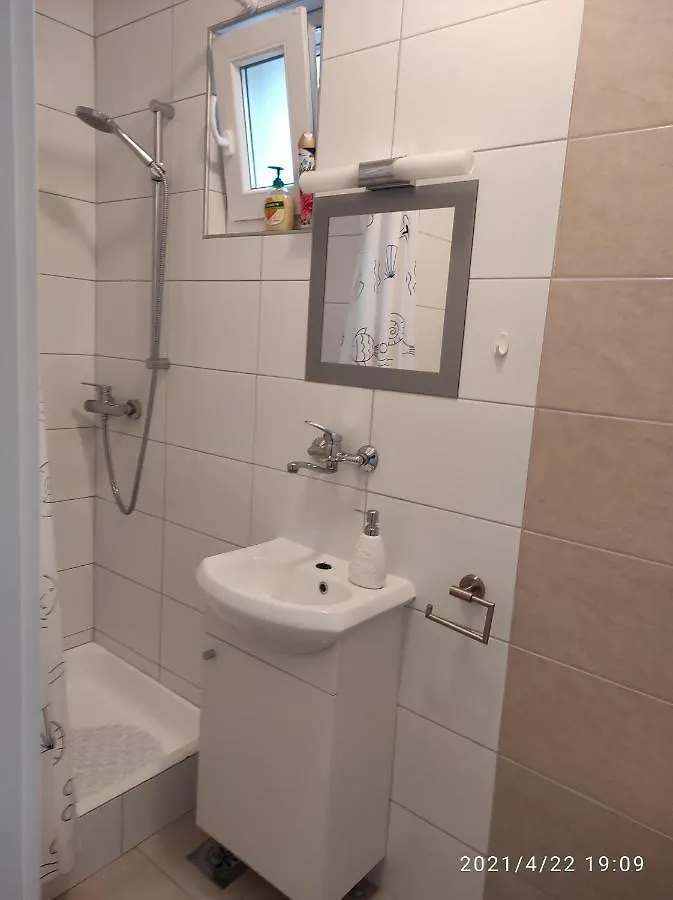 Apartmani Quattro Starigrad Paklenica